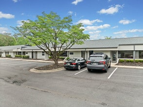 600 Bld C Houze Way, Roswell, GA for lease Interior Photo- Image 1 of 2
