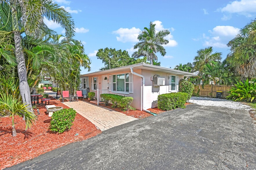 306-312 Harvey St, Punta Gorda, FL for sale - Building Photo - Image 3 of 13