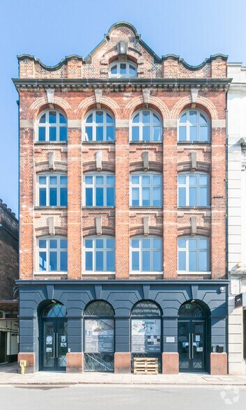 32 Guildford St, Luton for lease - Building Photo - Image 3 of 3