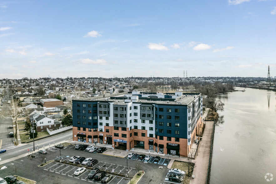 601 Riverside Ave, Lyndhurst, NJ for lease - Aerial - Image 3 of 23