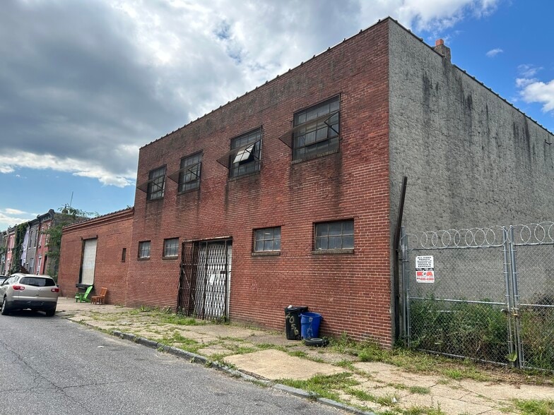 2111-2141 E Rush St, Philadelphia, PA à louer - Photo du bâtiment - Image 2 de 13