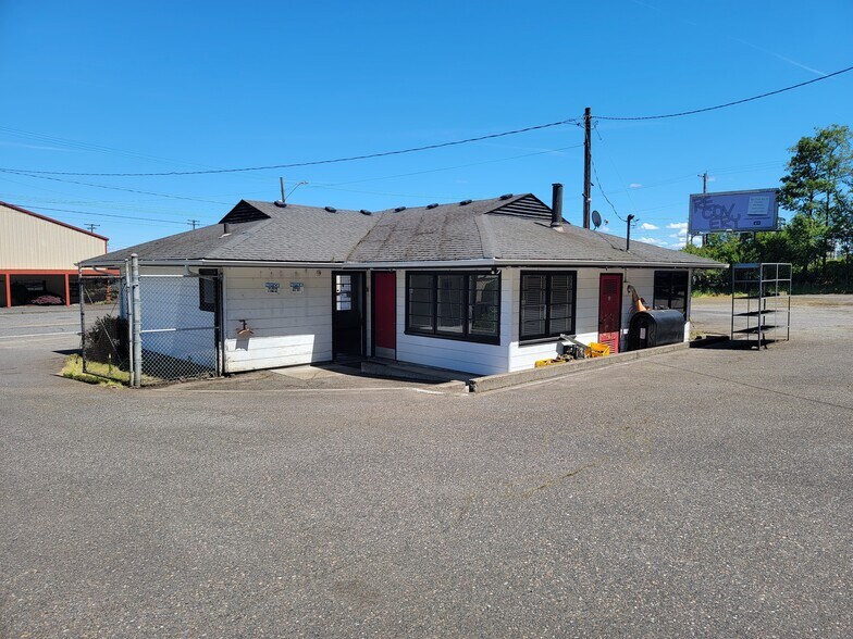 3333 NW Saint Helens Rd, Portland, OR à vendre - Photo du bâtiment - Image 3 de 4