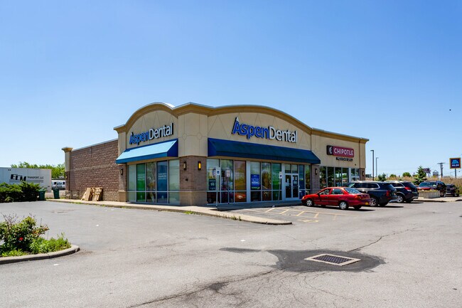 Plus de détails pour 1717 Walden Ave, Cheektowaga, NY - Commerce de détail à vendre