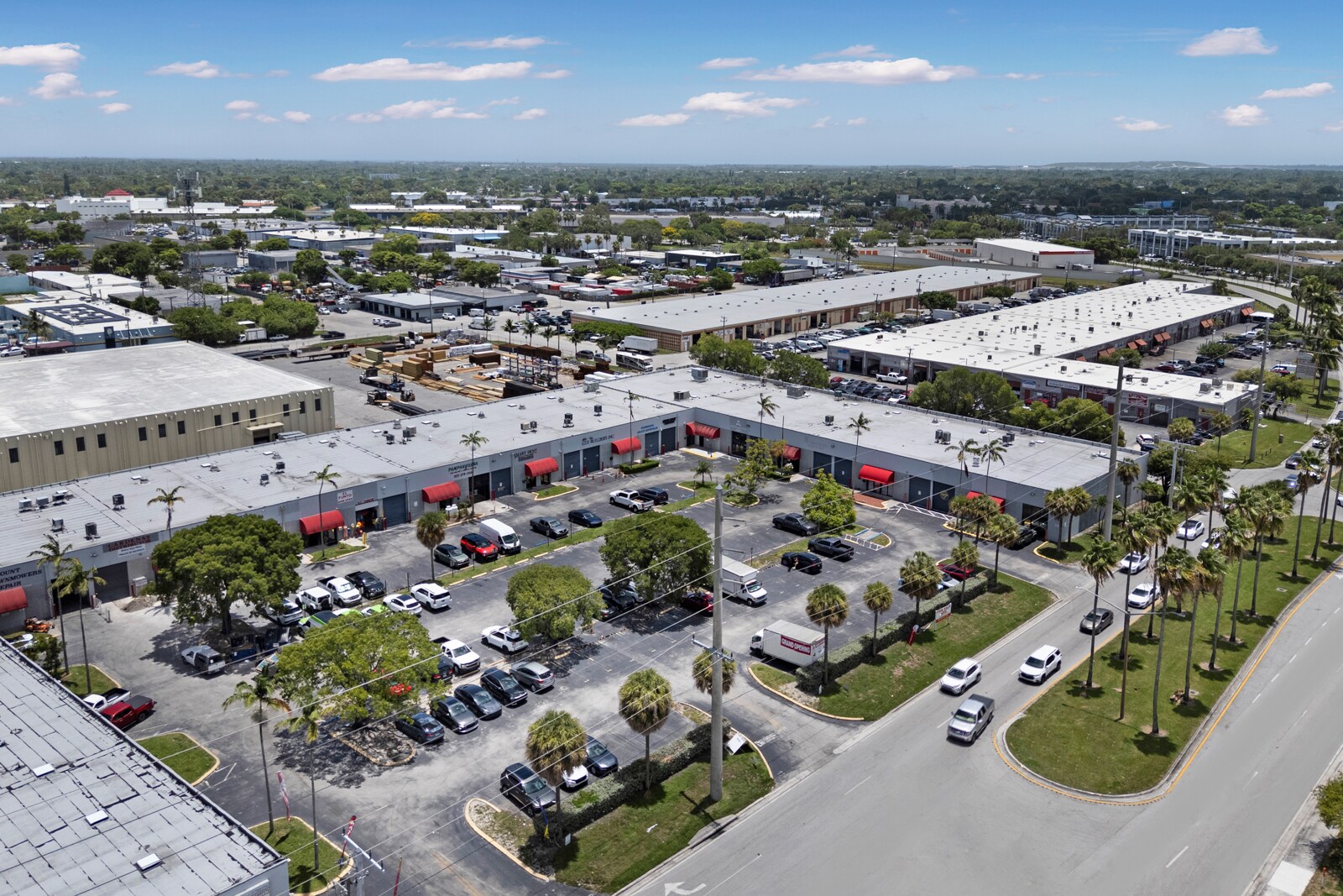 18645 SW 107th Ave, Cutler Bay, FL à vendre Aérien- Image 1 de 2