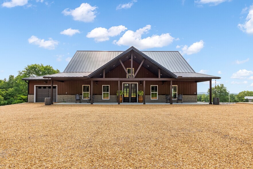 1049 Oregon Rd, Lascassas, TN à vendre - Photo du bâtiment - Image 3 de 112