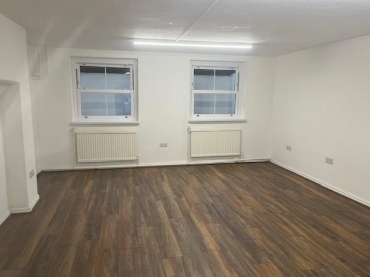 193 Wolverhampton St, Dudley for lease Interior Photo- Image 1 of 1