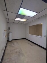 2945 Stone Hogan Connector Rd, Atlanta, GA à louer Photo du bâtiment- Image 1 de 8