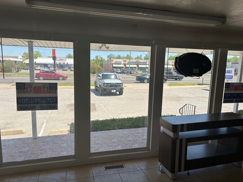 213 S Air Depot Blvd, Oklahoma City, OK à louer - Photo du bâtiment - Image 2 de 11