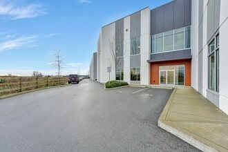 7672 Progress Way, Delta, BC à louer Photo intérieure- Image 1 de 8