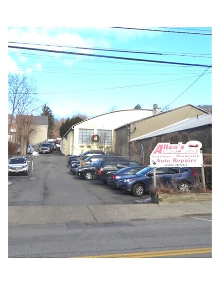 269-271 Main St, Highland Falls, NY for lease - Building Photo - Image 1 of 8