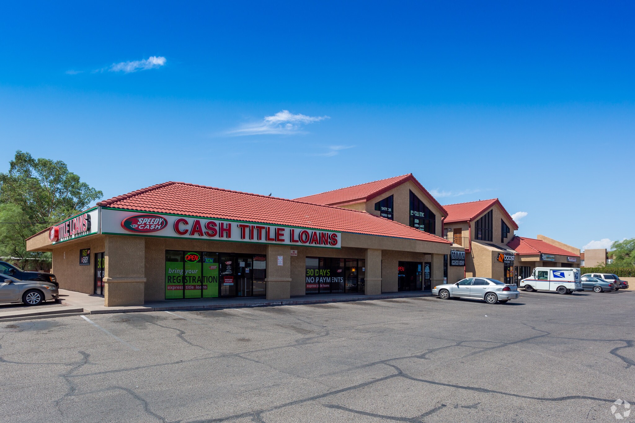 2351 N Alvernon Way, Tucson, AZ à louer Photo du bâtiment- Image 1 de 1