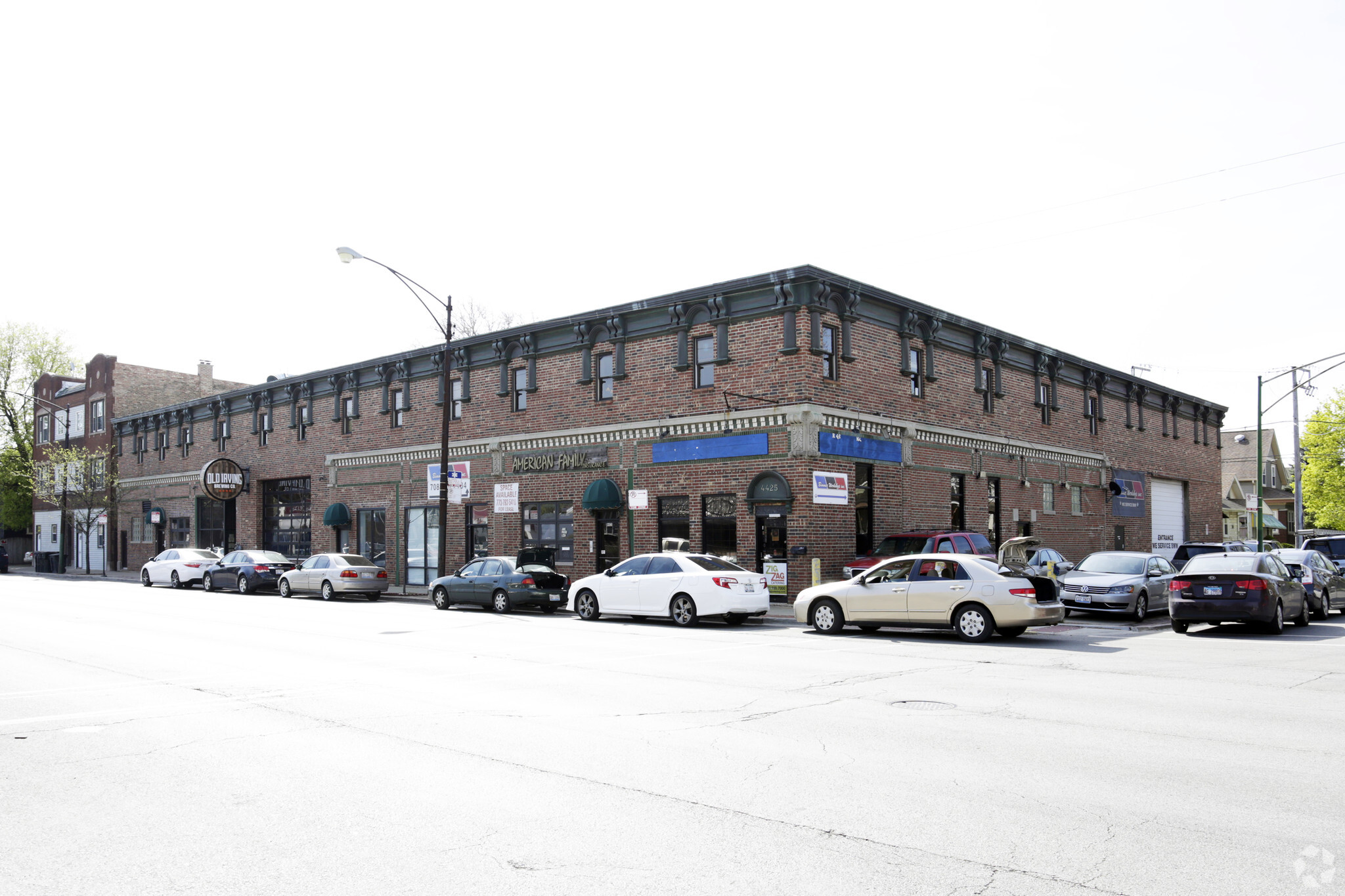 4415-4429 W Montrose Ave, Chicago, IL à vendre Photo principale- Image 1 de 1