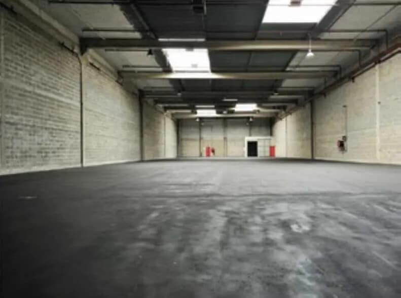 12 Rue Eugene Pottier, MARLY-LA-VILLE for lease - Building Photo - Image 3 of 10