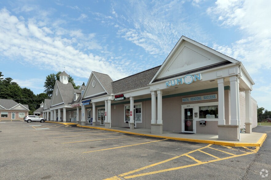 1176-1214 S Main St, Canton, OH à louer - Photo du bâtiment - Image 1 de 6