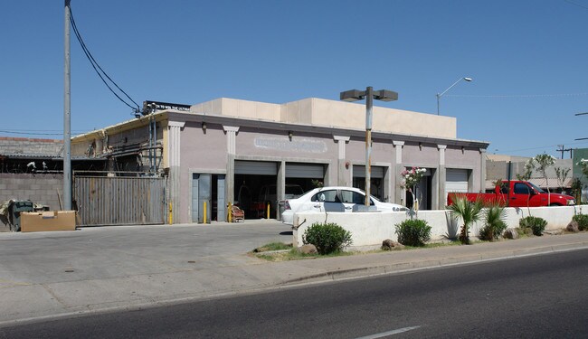 Plus de détails pour 1543 E Van Buren St, Phoenix, AZ - Commerce de détail à vendre