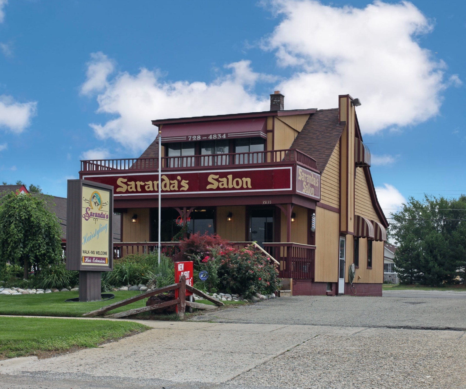 35135 Warren Rd, Westland, MI for lease Primary Photo- Image 1 of 7