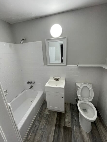 700 W Main St, Spartanburg, SC for sale - Building Photo - Image 3 of 13