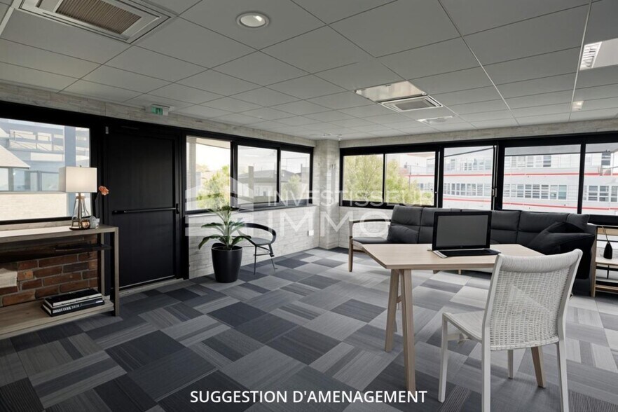 Bureau dans Fresnes à louer - Photo du bâtiment - Image 1 de 6