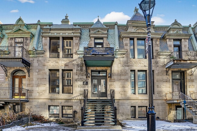 More details for 336-340 Rue Sherbrooke E, Montréal, QC - Office for Lease