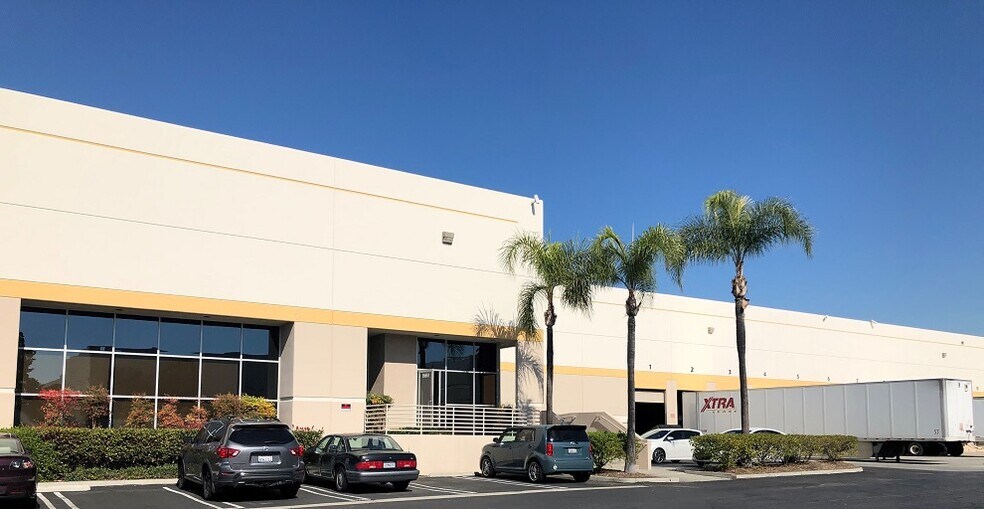 16651-16671 Knott Ave, La Mirada, CA for lease - Building Photo - Image 1 of 8
