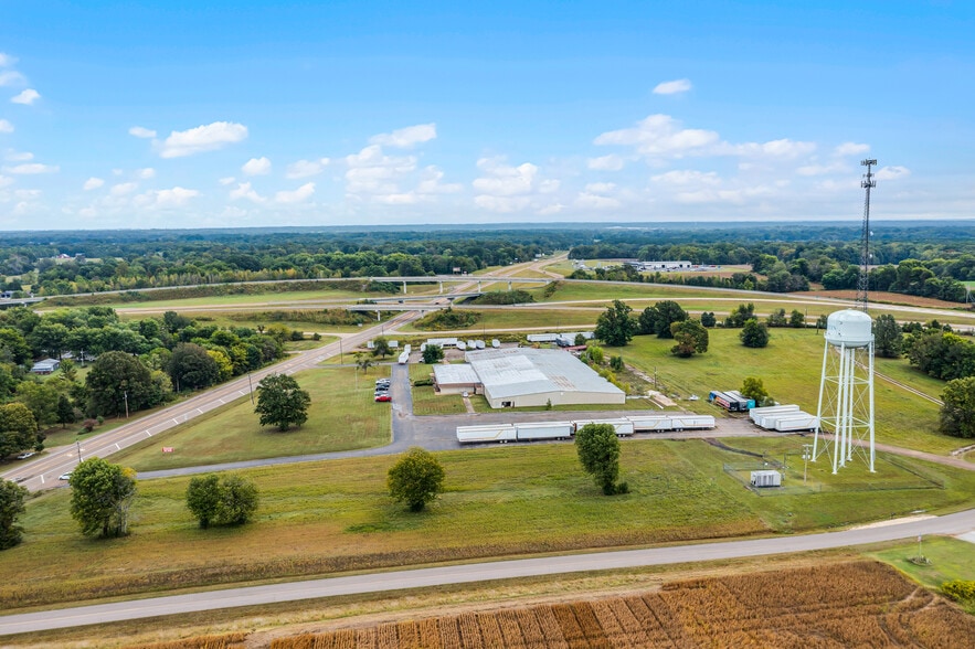 1445 Main St, Martin, TN à vendre - Photo du bâtiment - Image 3 de 9