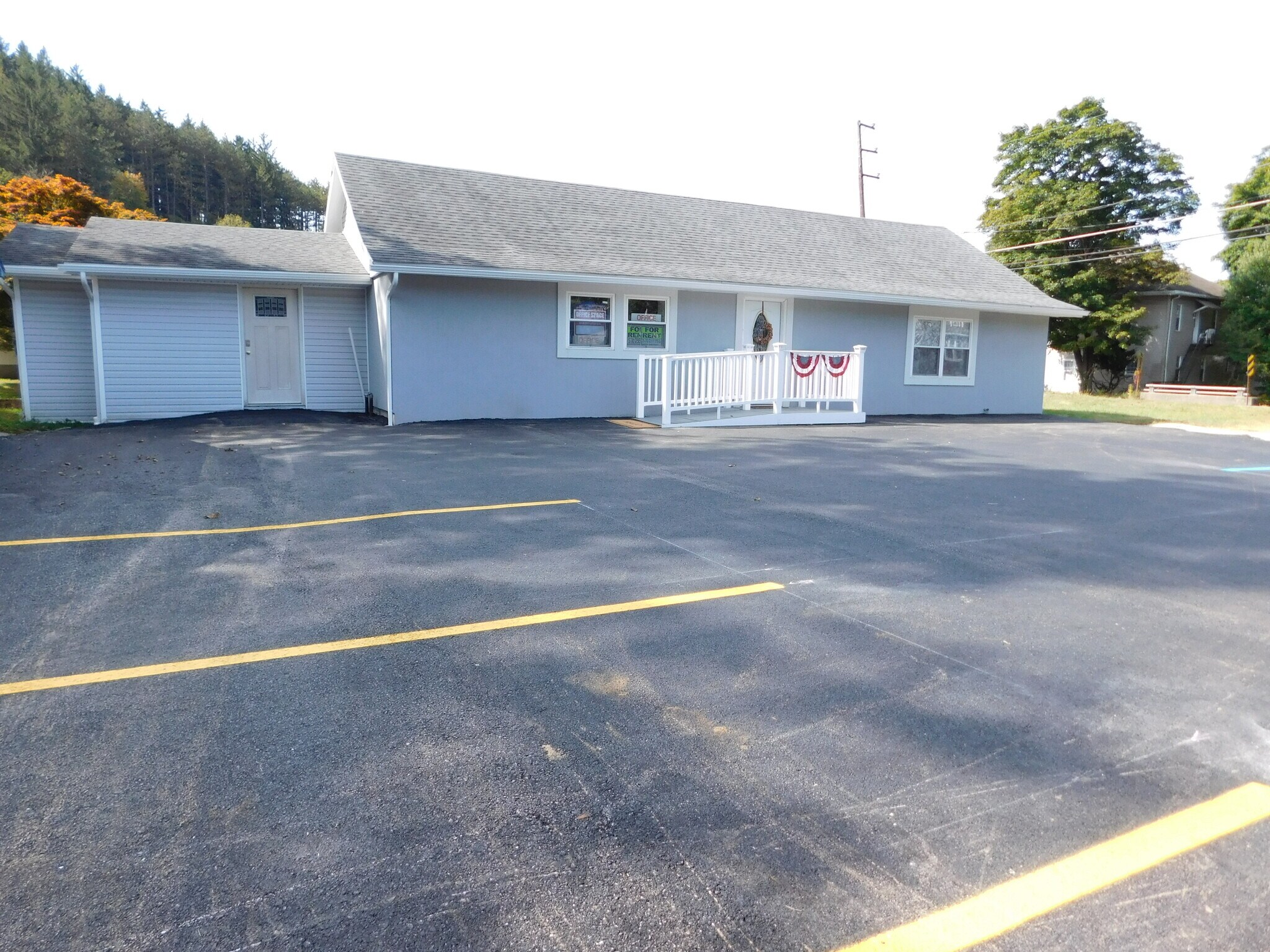 992 Clamtown Rd, Tamaqua, PA à louer Photo du bâtiment- Image 1 de 12