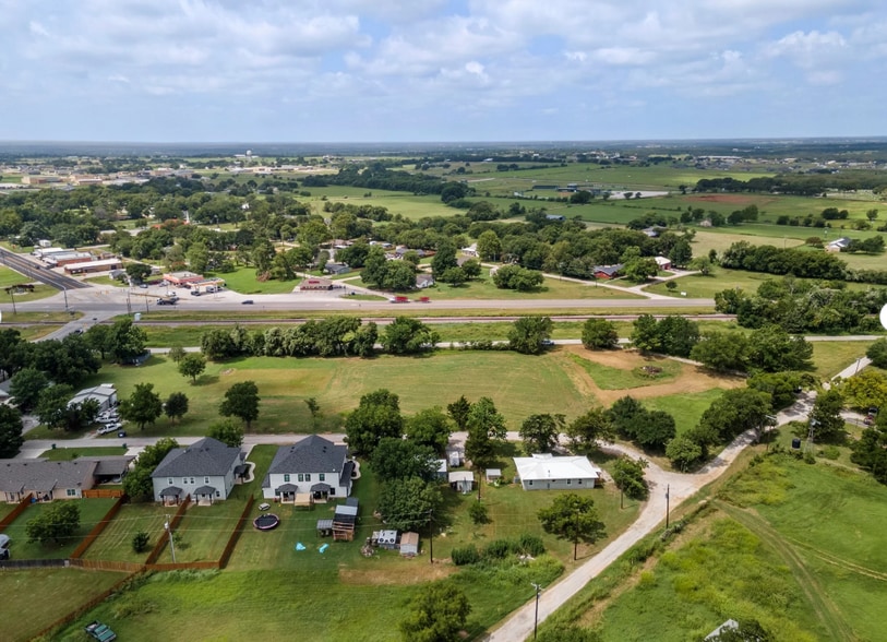114 Ash St, Paradise, TX for sale - Aerial - Image 2 of 17
