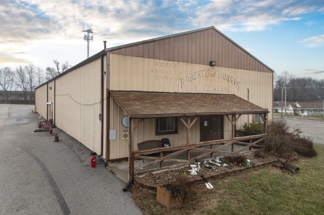 More details for 900-914 Tonsor Rd, Alton, IL - Industrial for Auction
