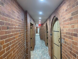 Plus de détails pour 159 Willoughby Ave, Brooklyn, NY - Commerce de détail à louer