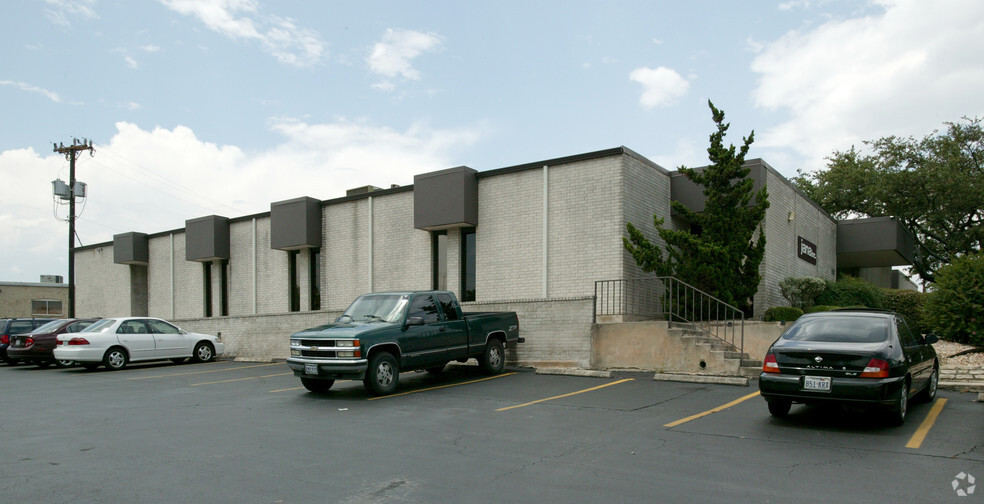 Pathology Reference Laboratory portfolio of 2 properties for sale on LoopNet.ca - Building Photo - Image 2 of 2