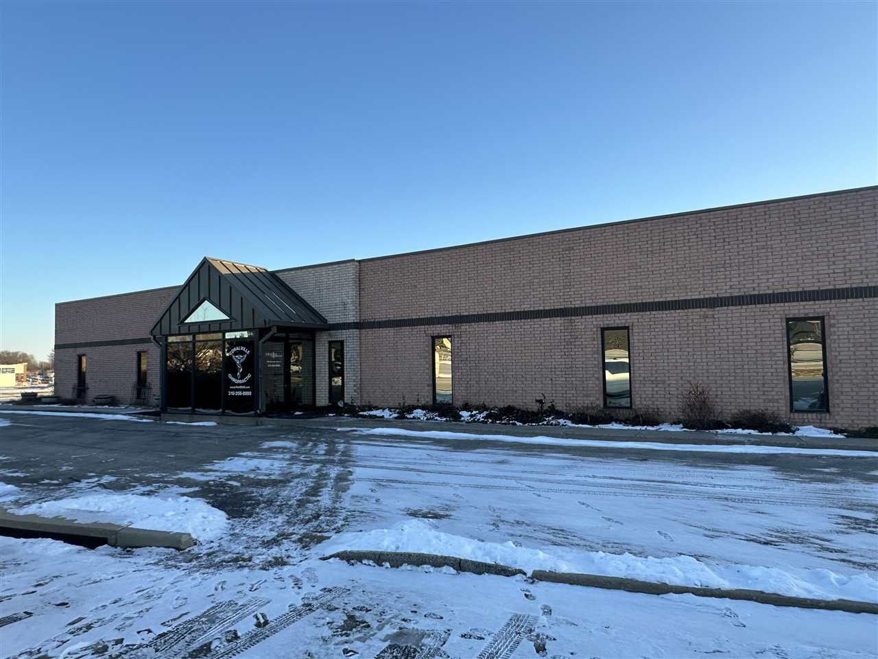 850 22nd Ave, Coralville, IA for lease Building Photo- Image 1 of 2