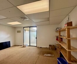 5320 Carpinteria Ave, Carpinteria, CA for lease Interior Photo- Image 2 of 11