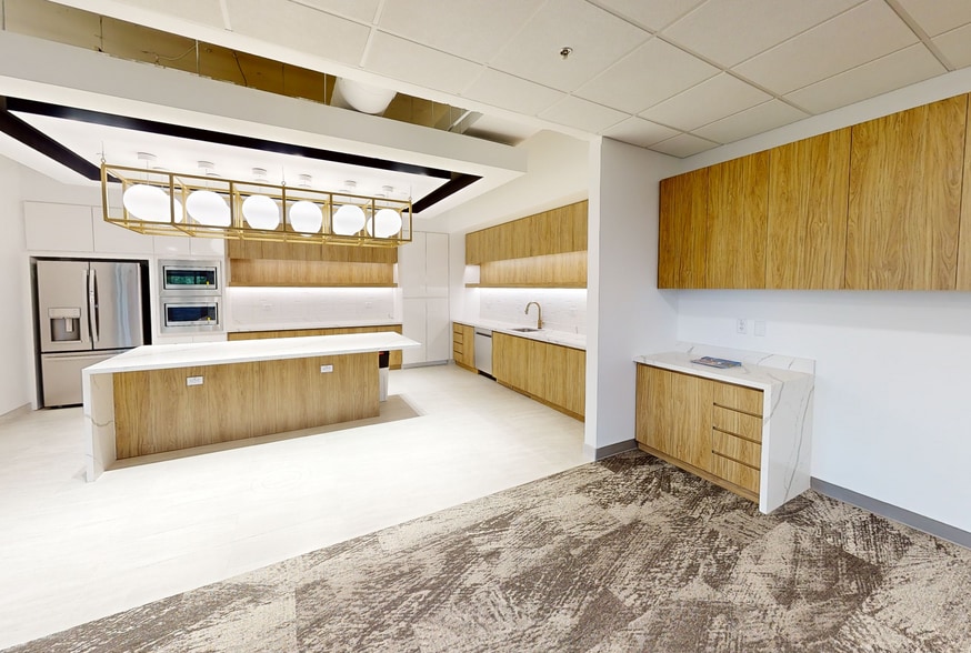 14000 N Pima Rd, Scottsdale, AZ for lease - Interior Photo - Image 3 of 3