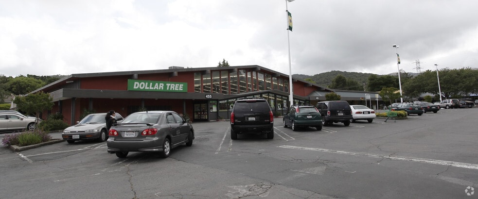 459-479 Entrada Dr, Novato, CA for sale - Primary Photo - Image 1 of 1