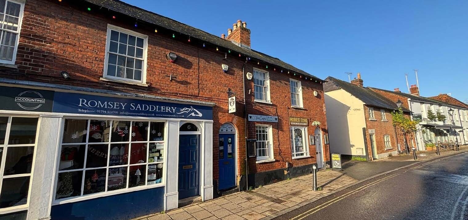 2-8 Latimer St, Romsey à louer Photo principale- Image 1 de 4