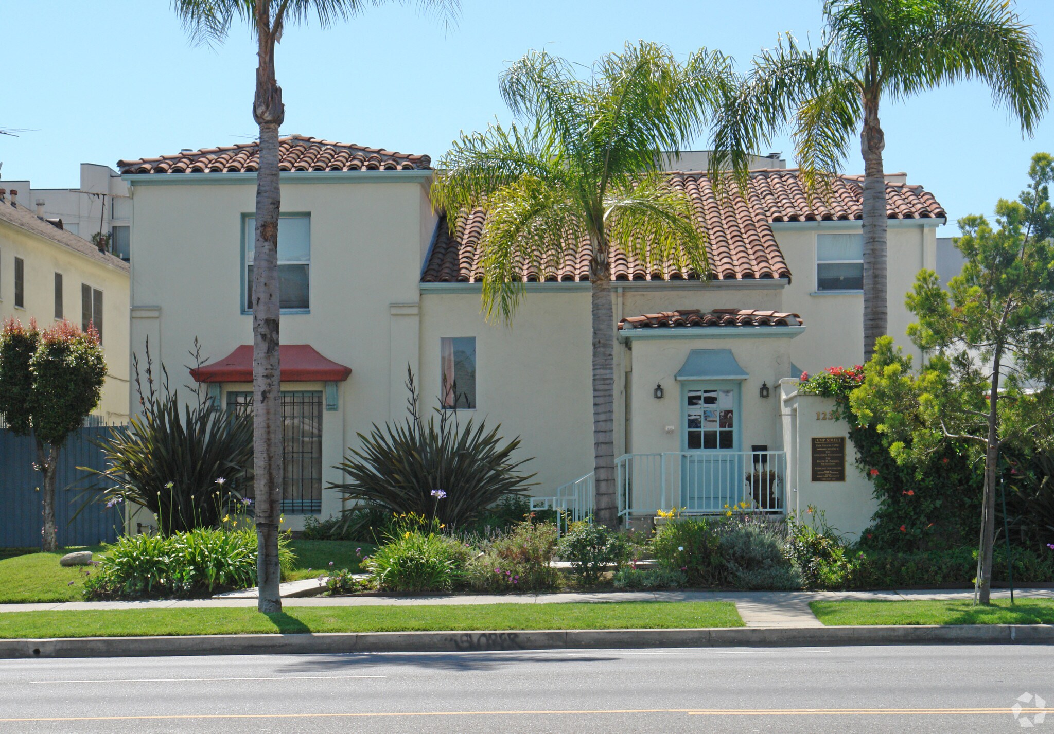 1233-1235 S La Cienega Blvd, Los Angeles, CA for sale Building Photo- Image 1 of 3