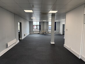 Gatwick Rd, Crawley for lease Interior Photo- Image 1 of 1