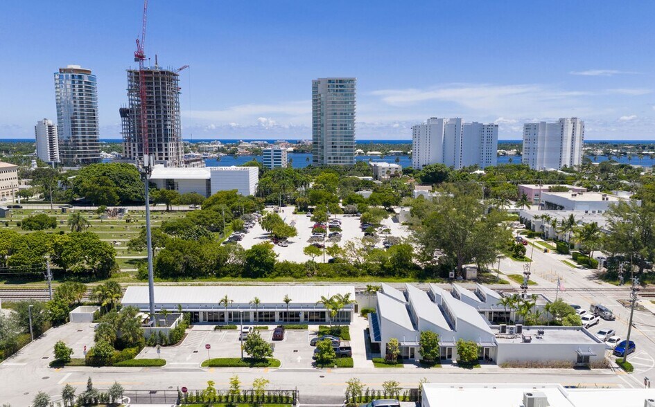 501 Palm St, West Palm Beach, FL à louer - Photo du bâtiment - Image 2 de 2