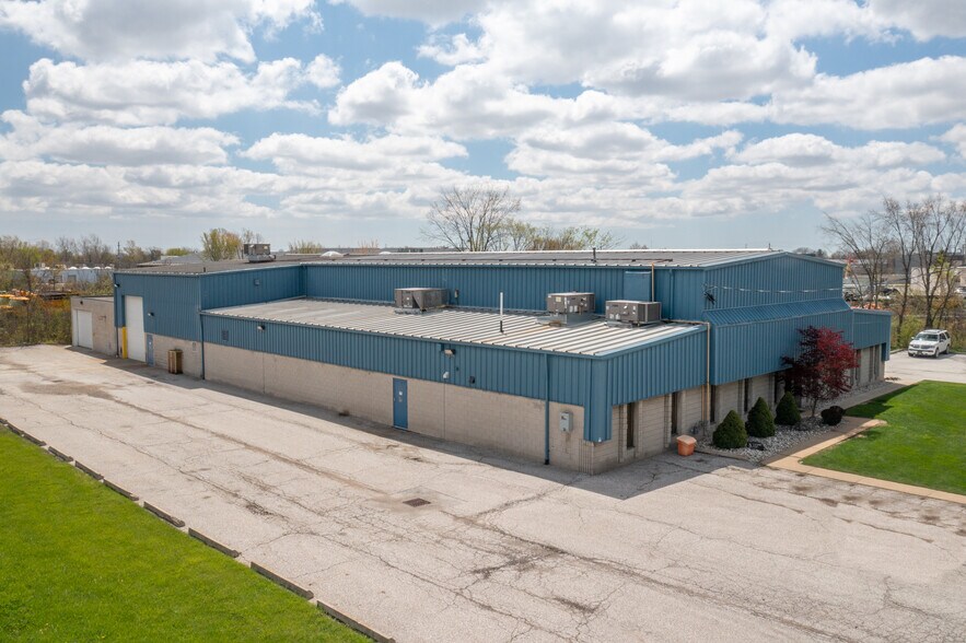 2340 Olympia Dr, Oldcastle, ON à vendre - Photo principale - Image 1 de 1