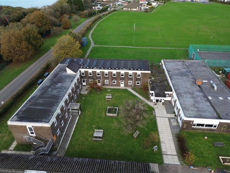 Carmarthen Rd, Ferryside à louer - Photo du bâtiment - Image 3 de 22