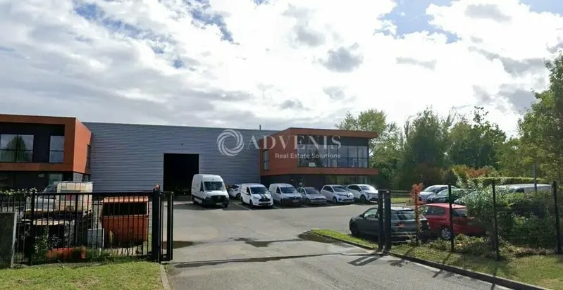 Industriel dans Sainghin-en-Mélantois à louer - Photo du bâtiment - Image 2 de 12