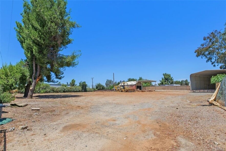 27852 Keller Rd, Menifee, CA for lease - Building Photo - Image 3 of 7