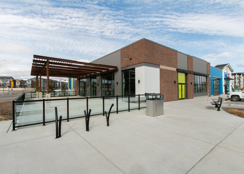 1561 210 Ave, Calgary, AB for lease - Building Photo - Image 1 of 11