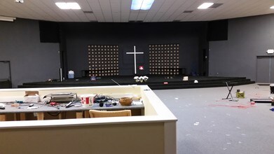 6232 Gage Ave, Bell Gardens, CA for lease Interior Photo- Image 2 of 7