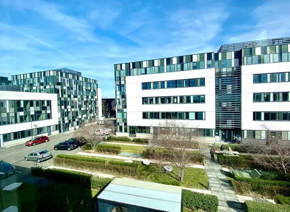 Office in Lyon for sale Building Photo- Image 1 of 13