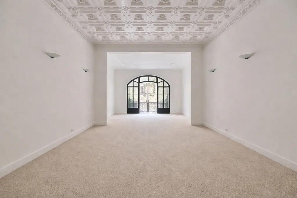 132 Avenue De Villiers, Paris for lease Building Photo- Image 1 of 12