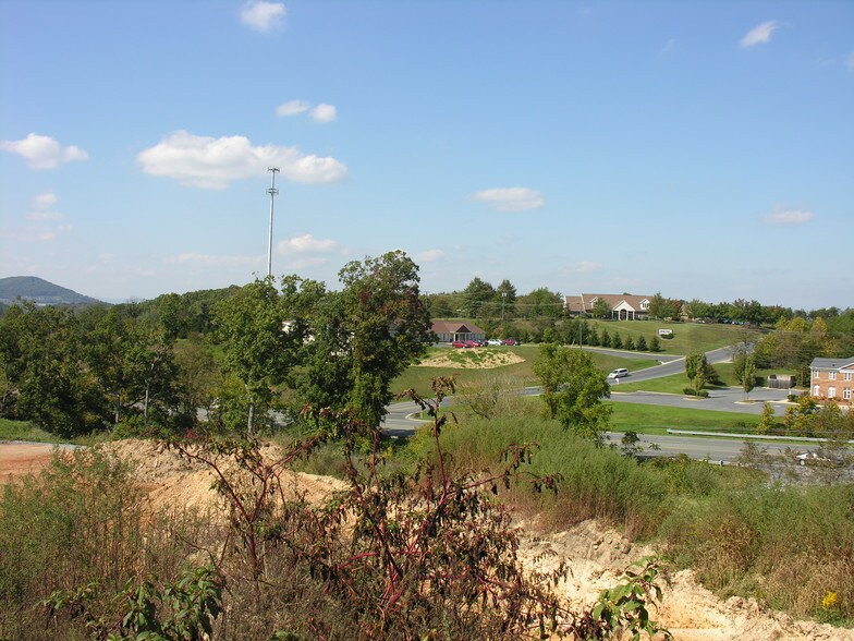Ganderbrook Dr, Staunton, VA à vendre - Autre - Image 3 de 5