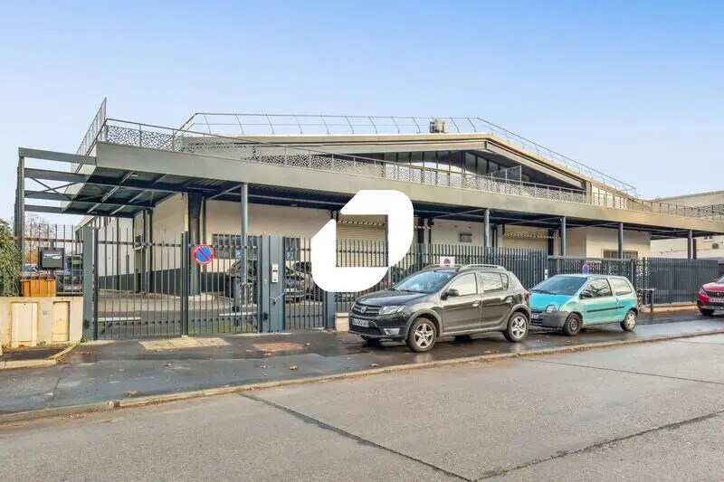 Flex in Villeneuve-la-Garenne for lease Building Photo- Image 1 of 15