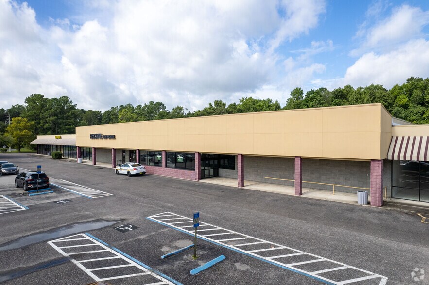 1680 Dunn Ave, Jacksonville, FL à louer - Photo du bâtiment - Image 2 de 7