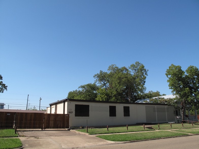1927 Columbus Ave, Waco, TX for lease - Other - Image 2 of 34